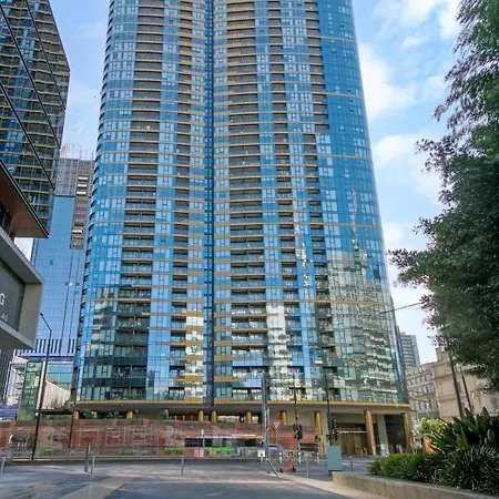 Rest Collection Apartments At Melbourne Quarter Exterior photo